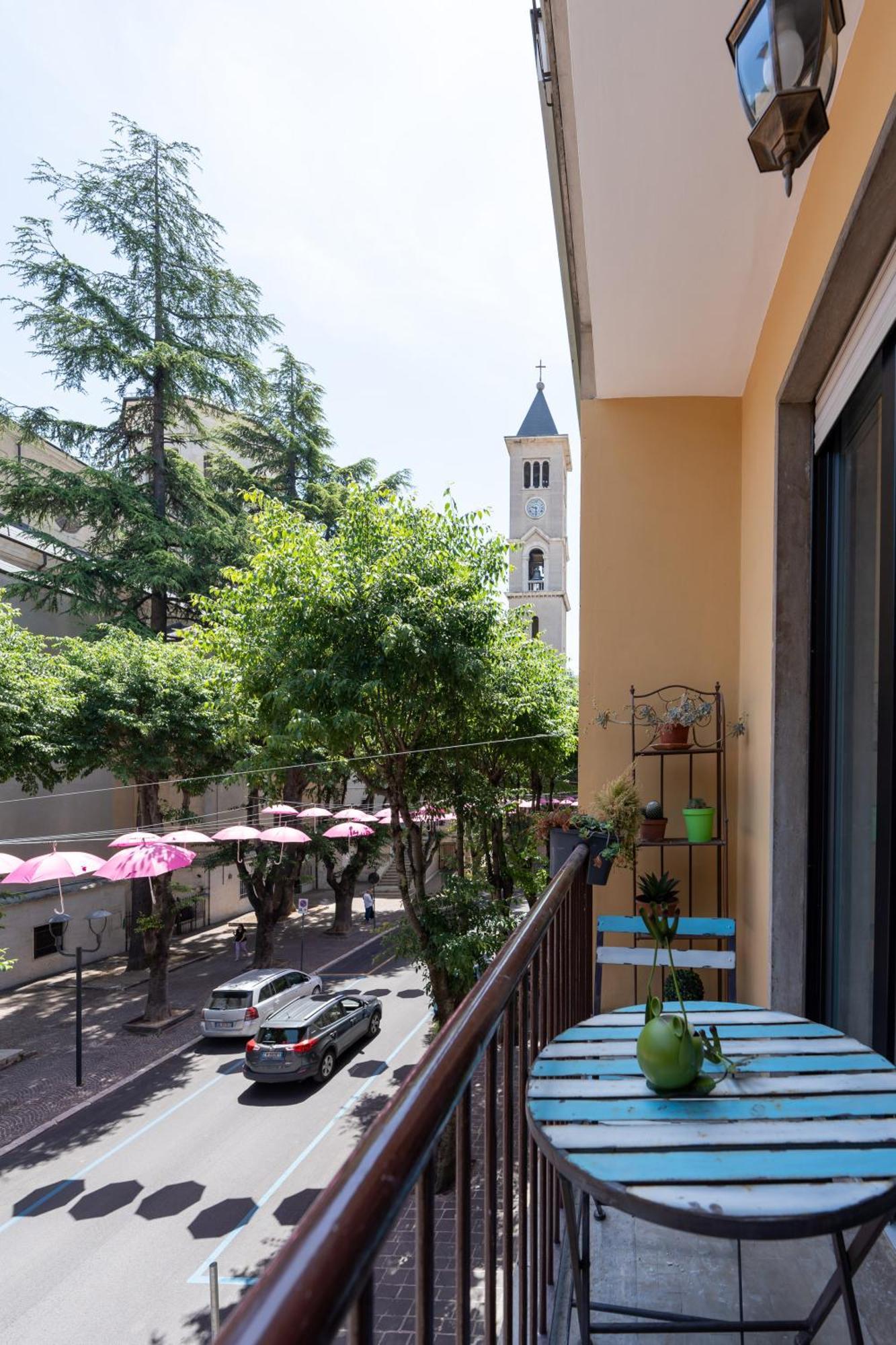 L'Affaccio Sulla Piazza Avezzano Exterior foto